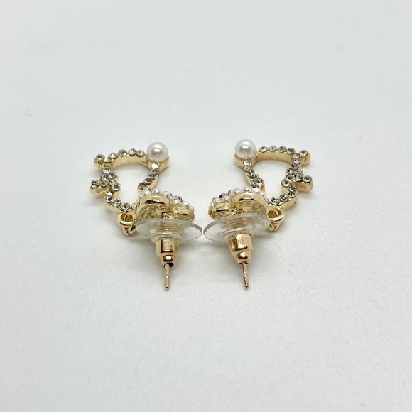 New with Defect Pearl and Rhinestone Dangle Easter Bunny Rabbit Earring Pair - Picture 7 of 10